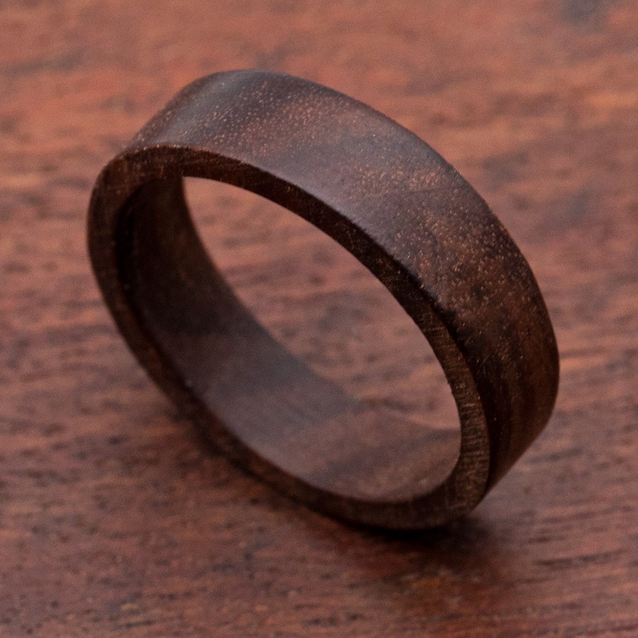 Ring dunkelbraun natur  Holz Sonnenbrillen